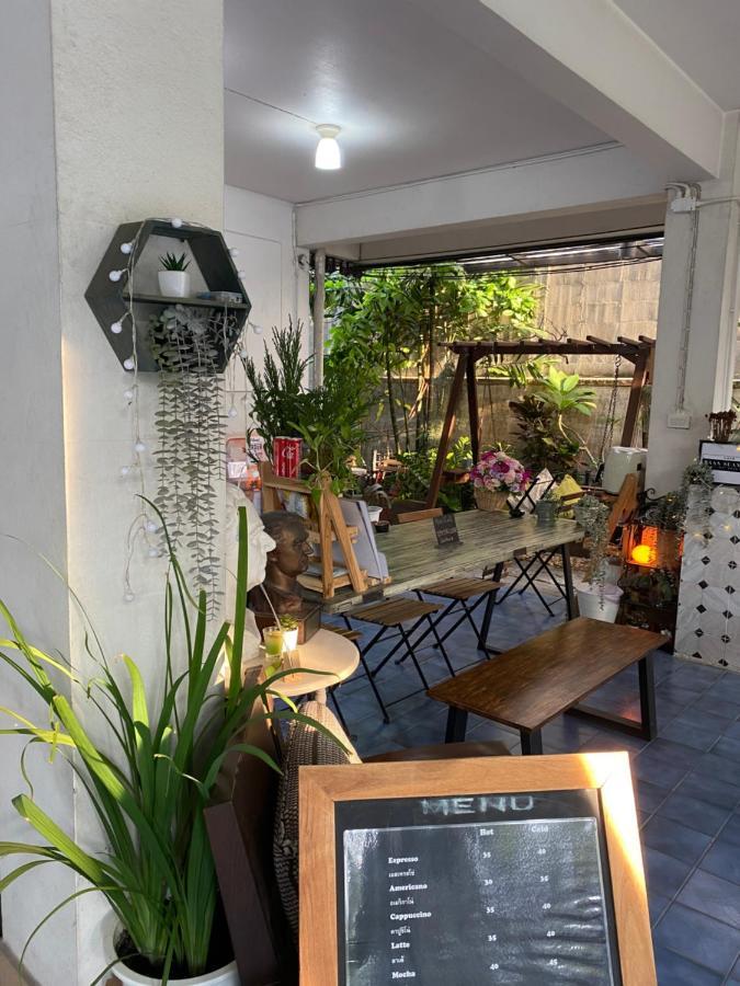Ferienwohnung Baan Suandao Wat Arun Bangkok Exterior foto